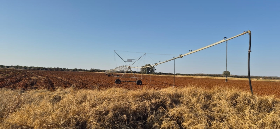 Commercial Property for Sale in Jan Kempdorp Rural Northern Cape